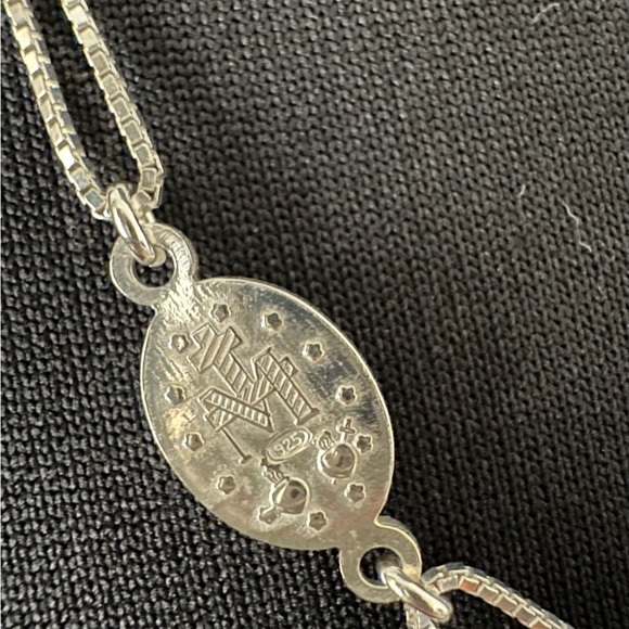 ✝️💫Sterling silver rosary necklace! So pretty! - Picture 2 of 7